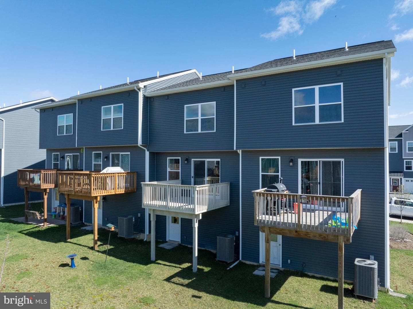 114 Veery Way photo 42