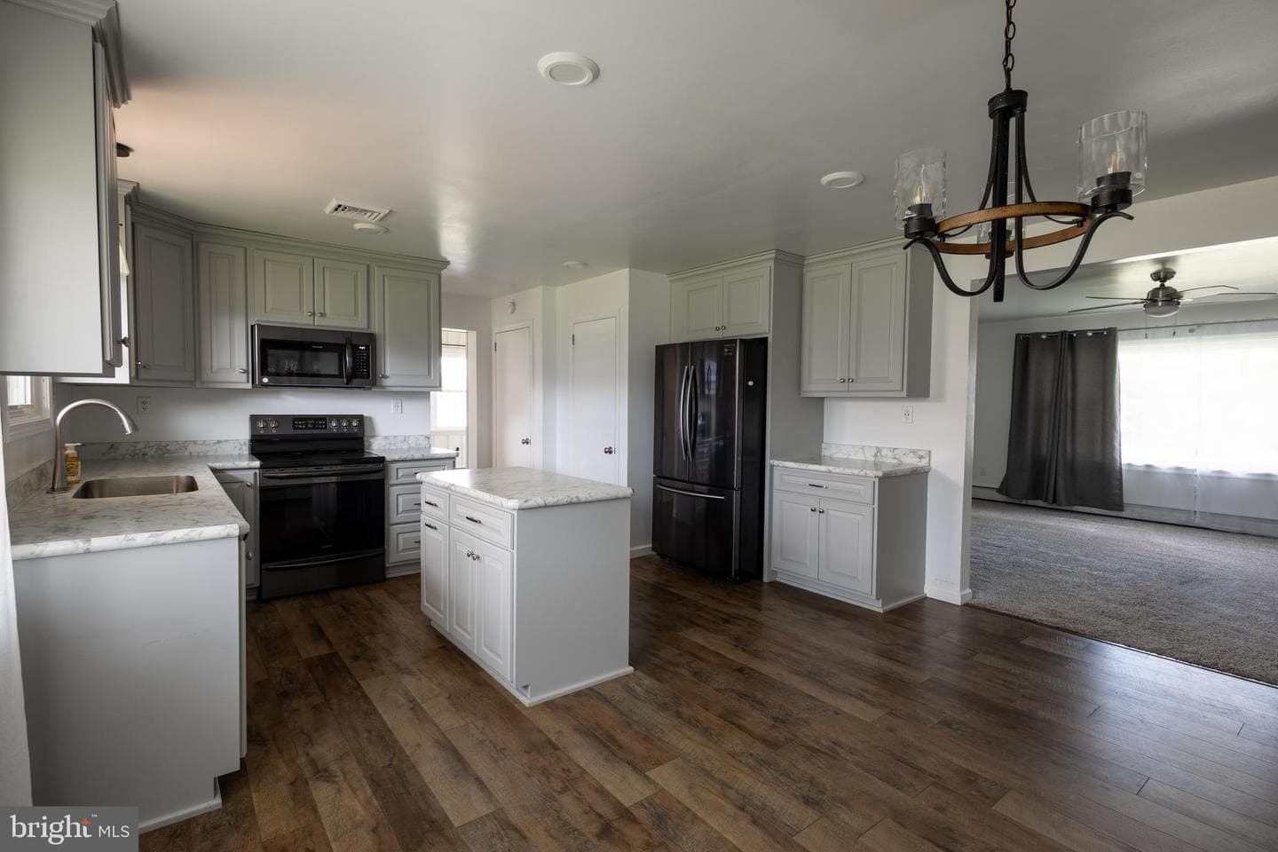167 Manor Road photo 13