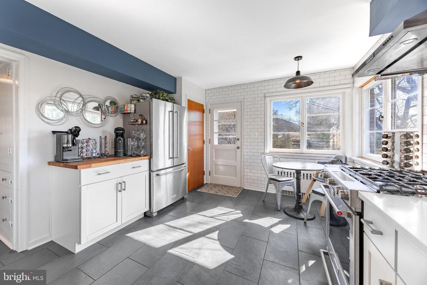 316 Homan Avenue photo 14