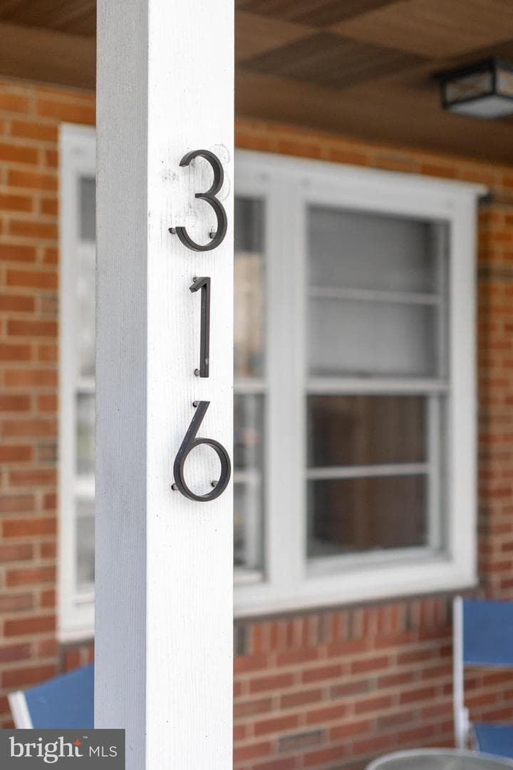 316 Homan Avenue photo 2