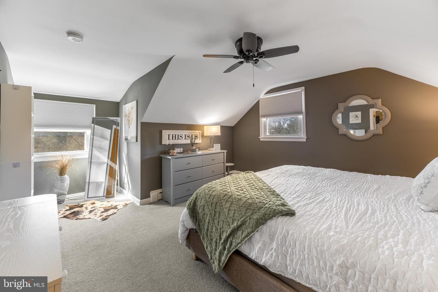 316 Homan Avenue photo 27