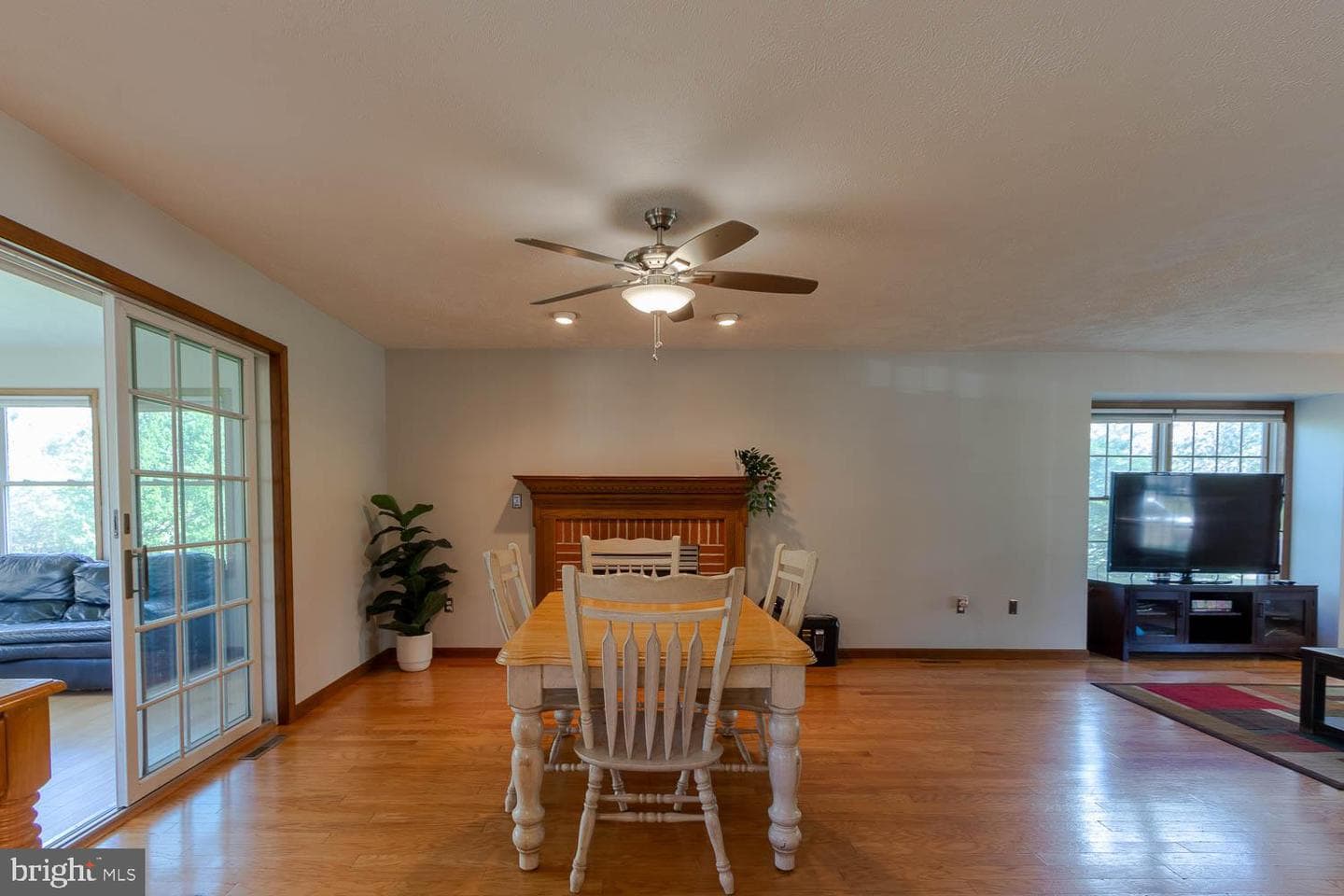 1743 James Avenue photo 10