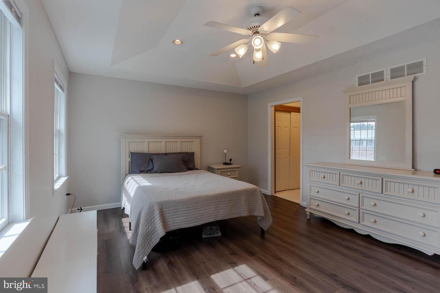 1743 James Avenue photo 21