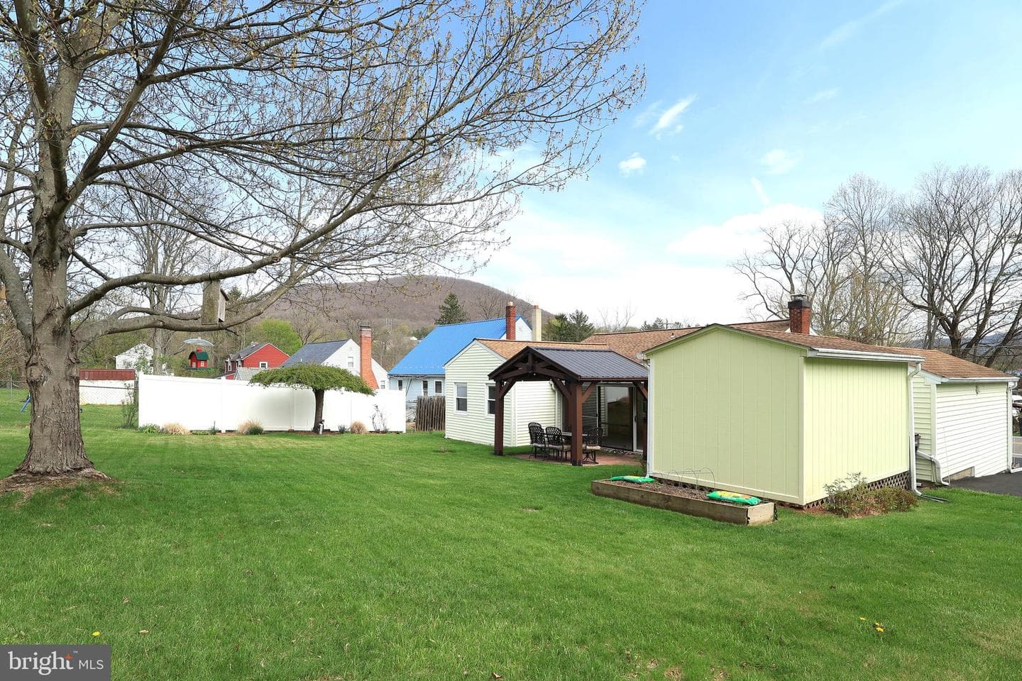 1811 E Branch Road photo 39