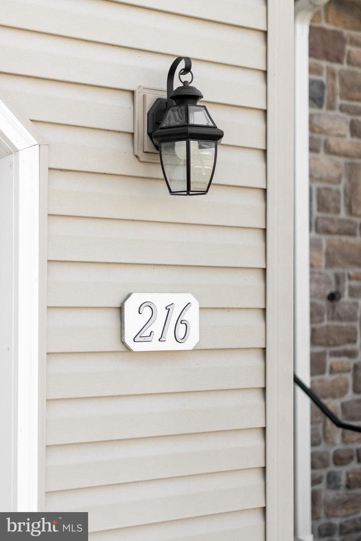 216 Rosewood Cove photo 2
