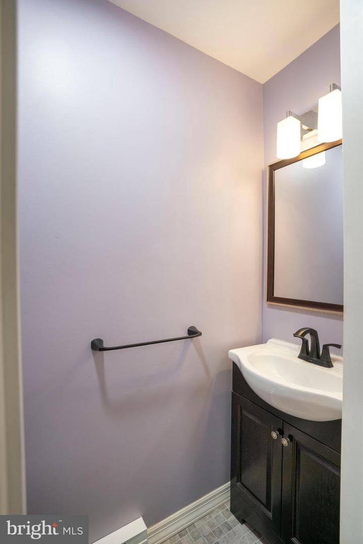 211 Baldwin Street photo 12