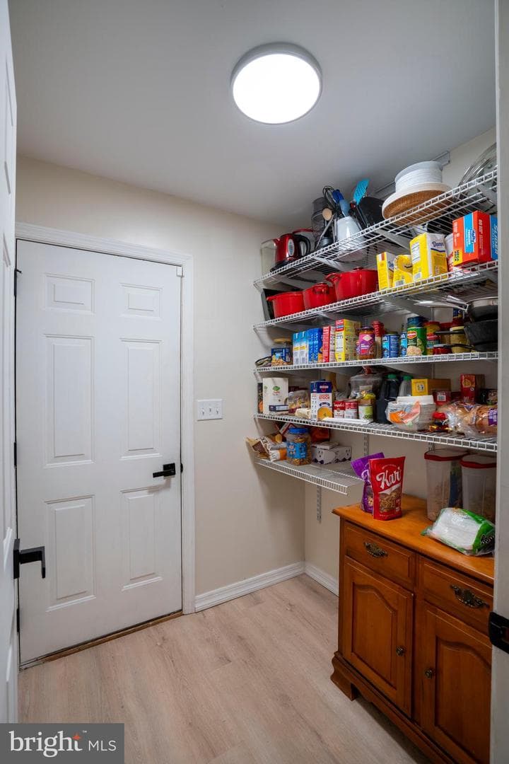 211 Baldwin Street photo 13