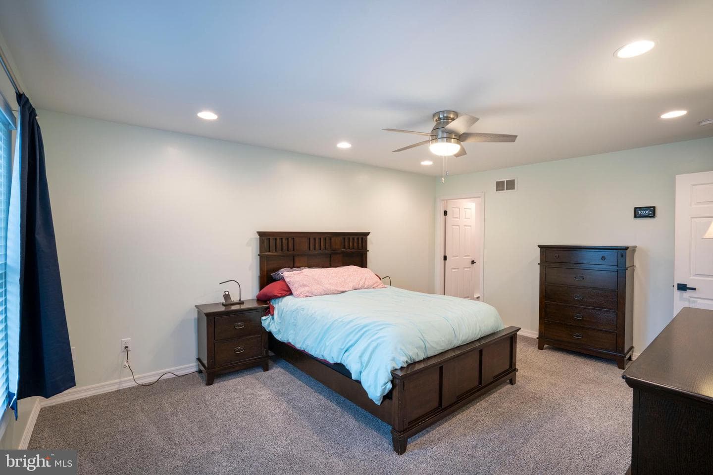 211 Baldwin Street photo 30