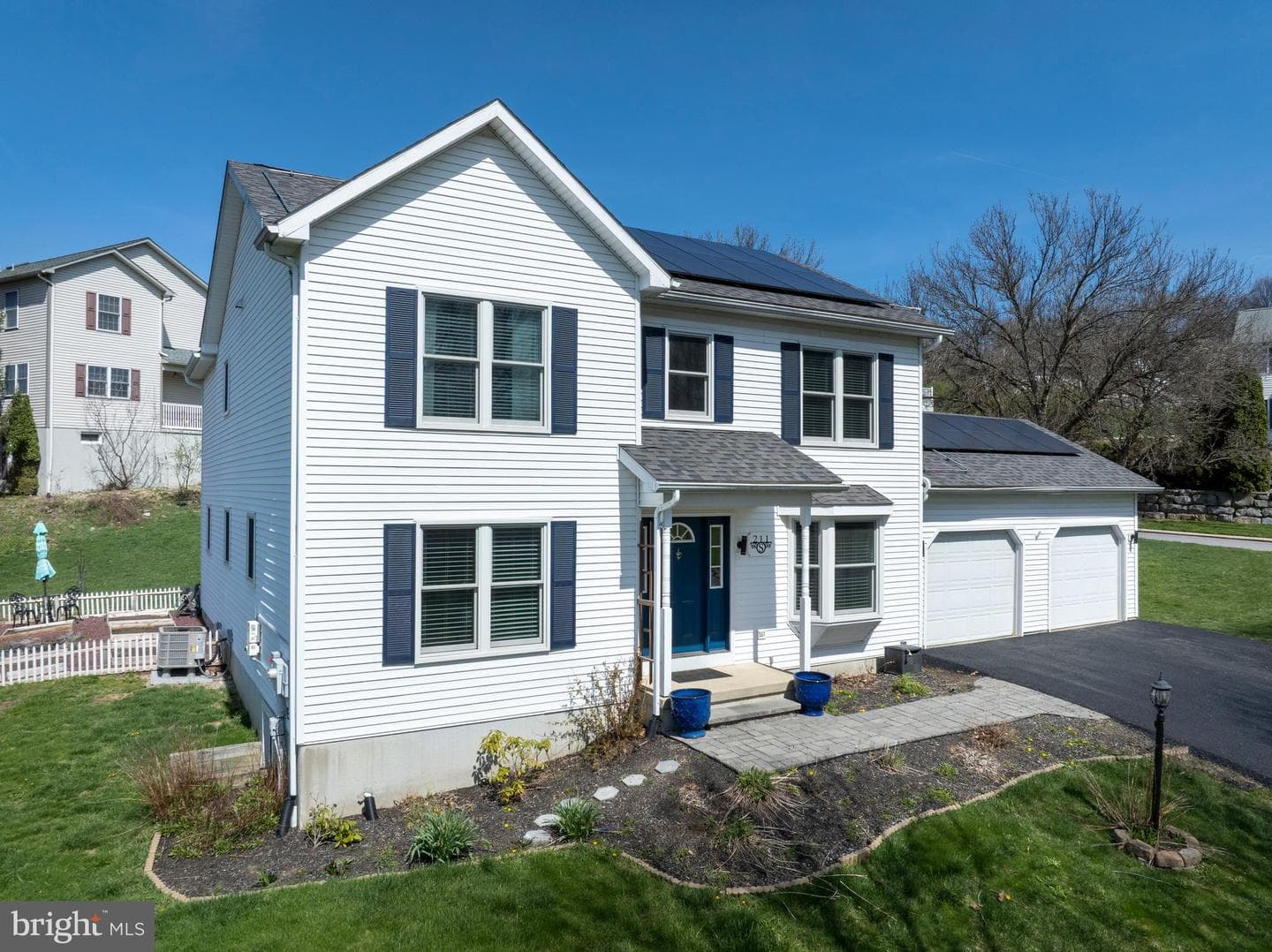 211 Baldwin Street photo 56