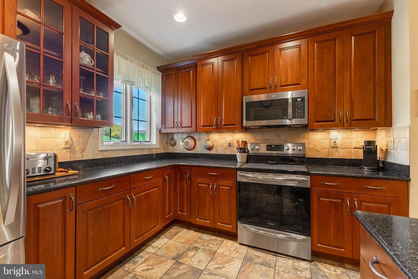 169 Quarry Street photo 13