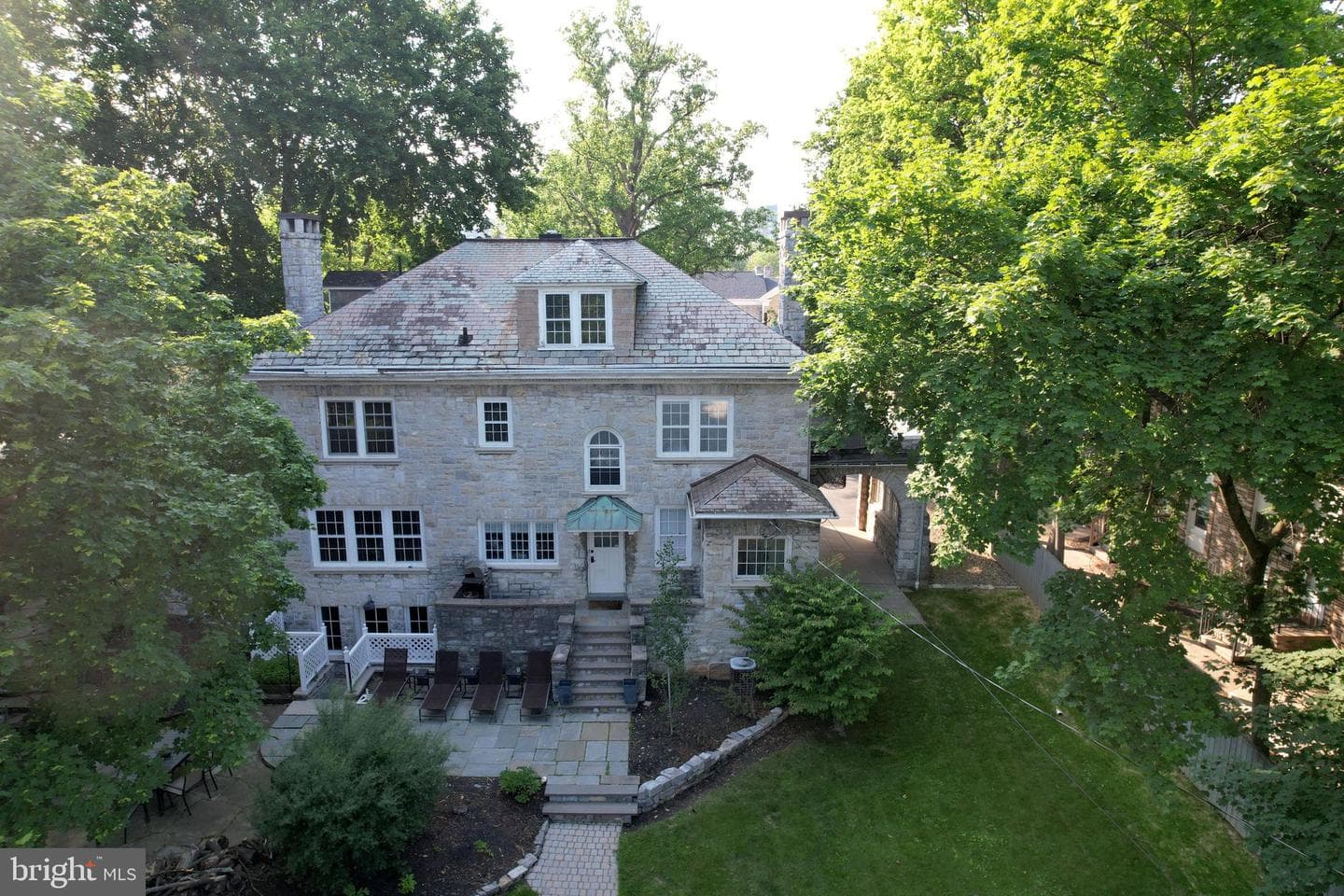 234 W Fairmount Avenue photo 110