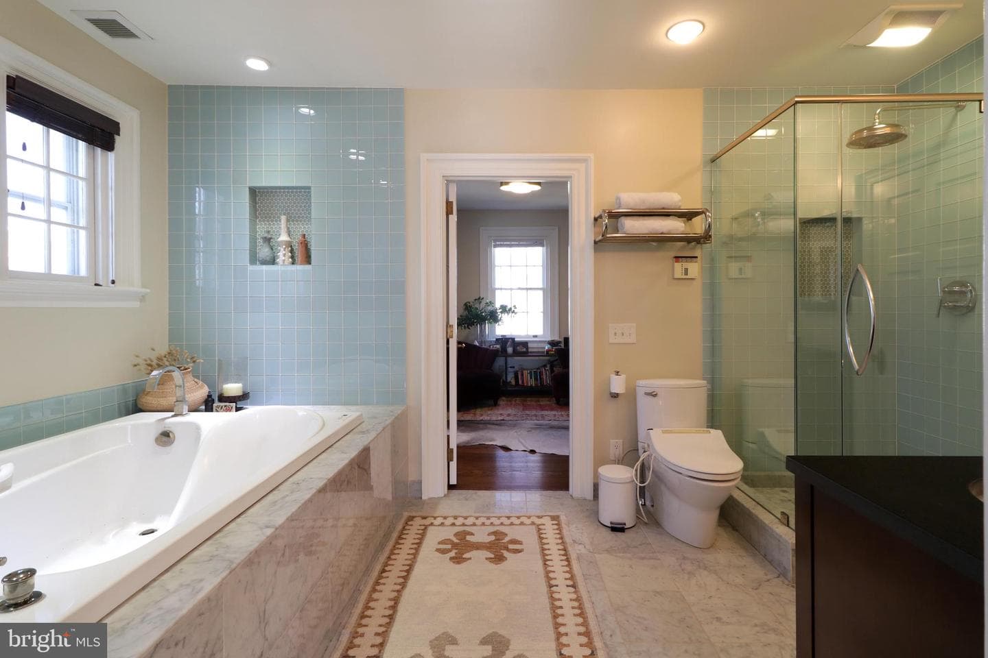 234 W Fairmount Avenue photo 49