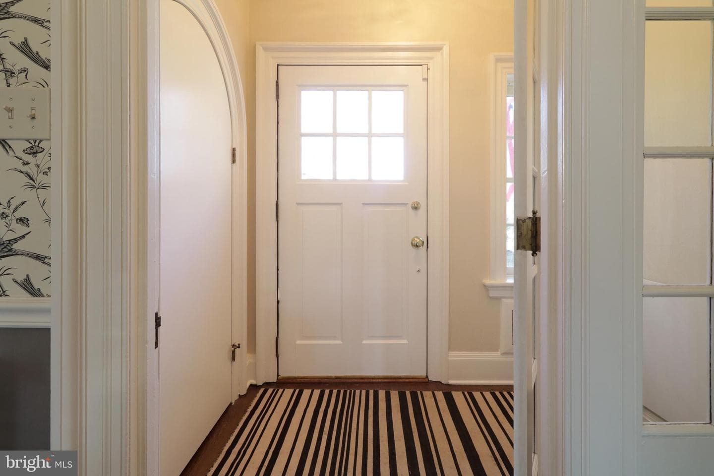 234 W Fairmount Avenue photo 5