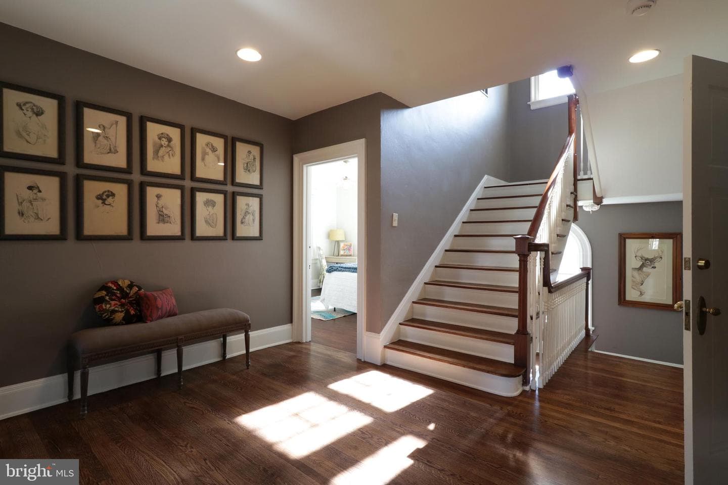 234 W Fairmount Avenue photo 63