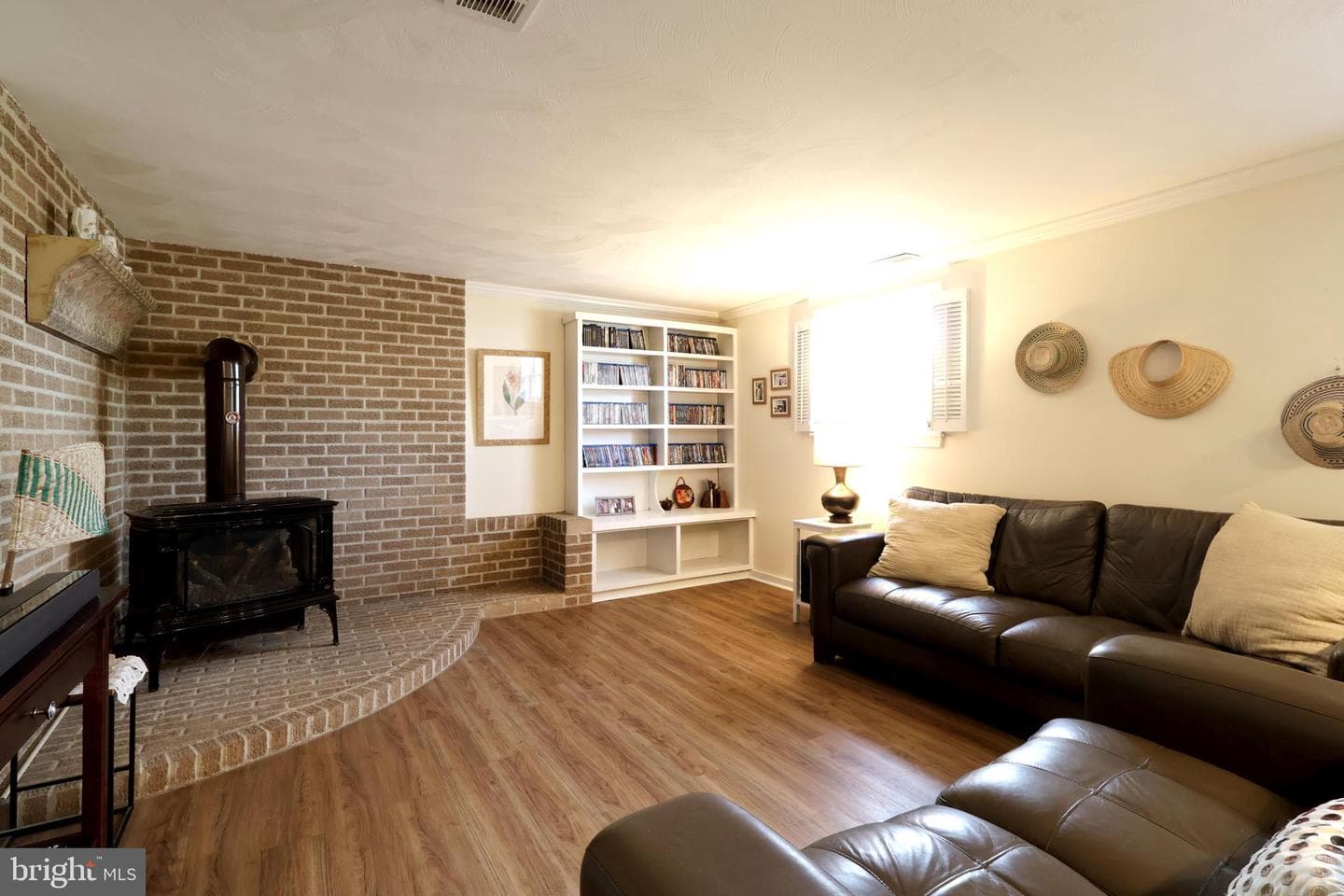 915 Bayberry Drive photo 29