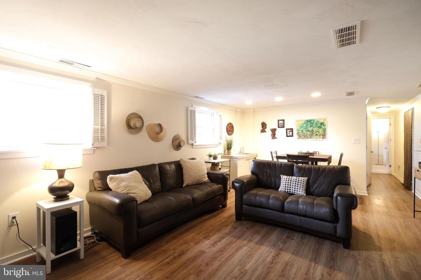 915 Bayberry Drive photo 32