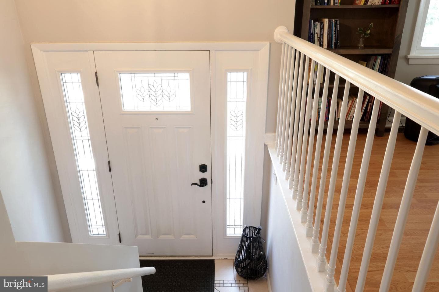 915 Bayberry Drive photo 5
