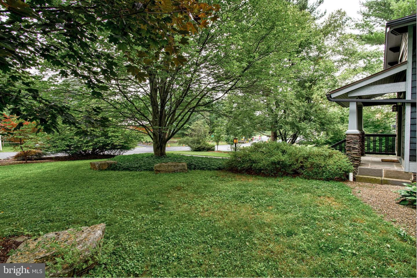 940 Outer Drive photo 37