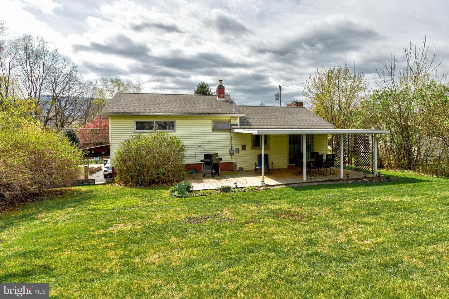 321 Kimport Avenue photo 24