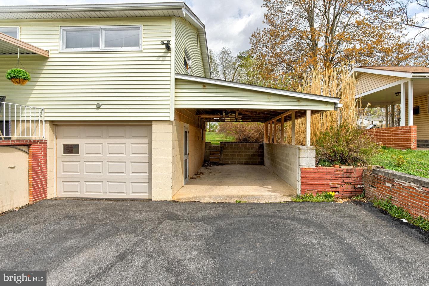 321 Kimport Avenue photo 28