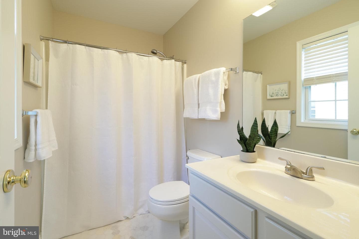 796 Tanager Drive photo 23
