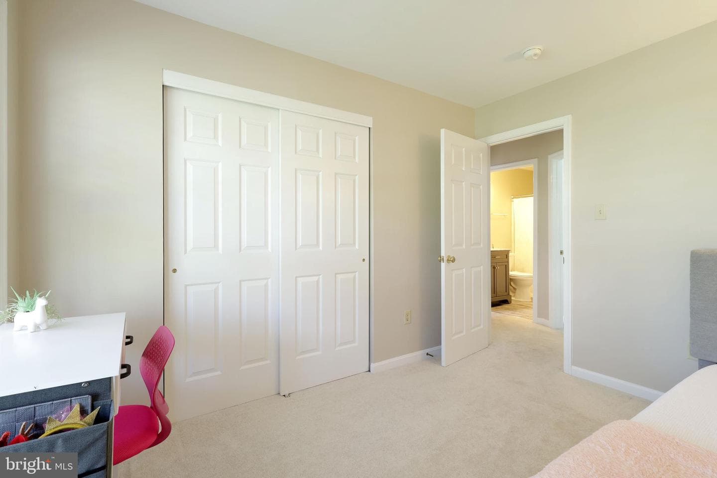 796 Tanager Drive photo 27