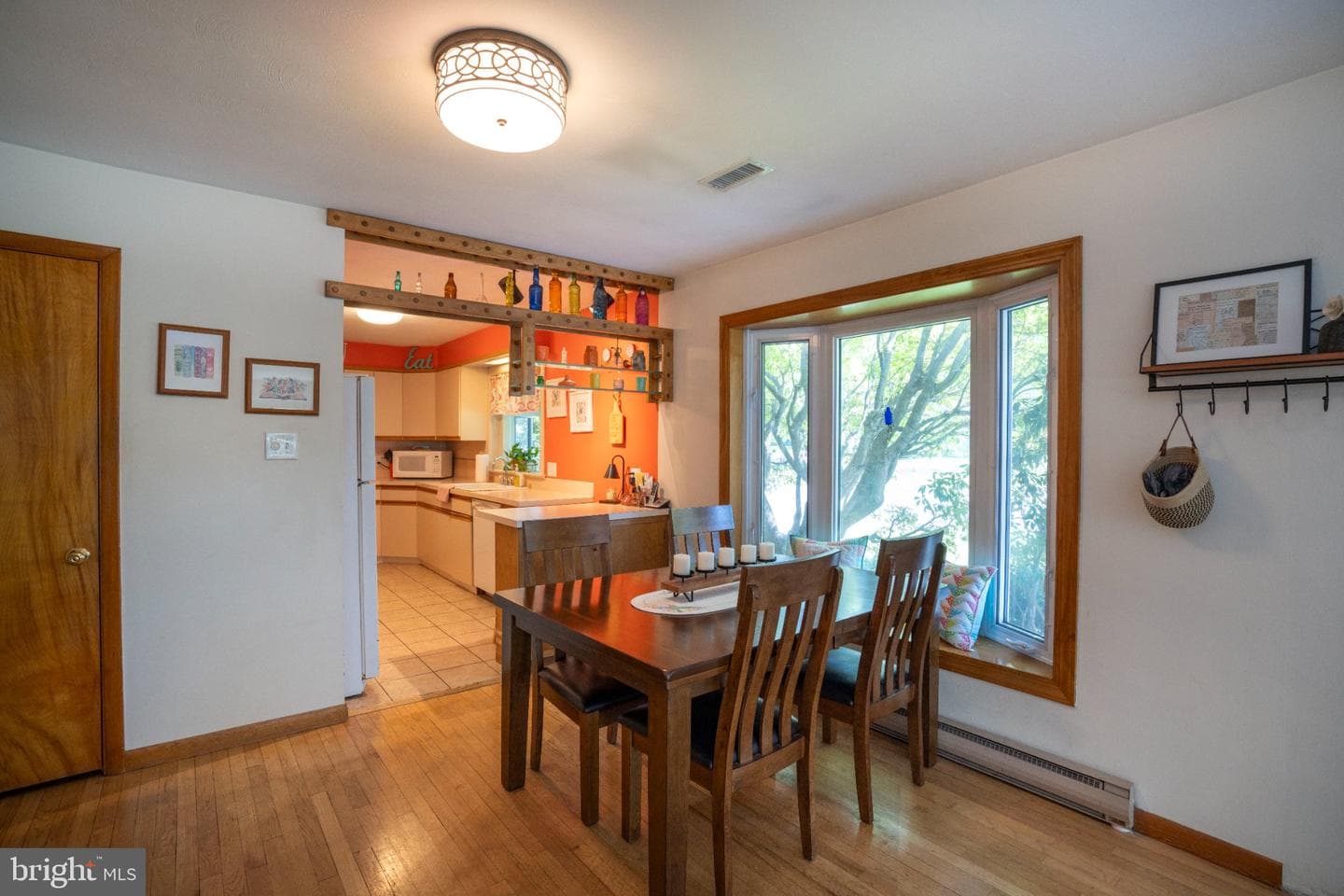 400 Matilda Avenue photo 9