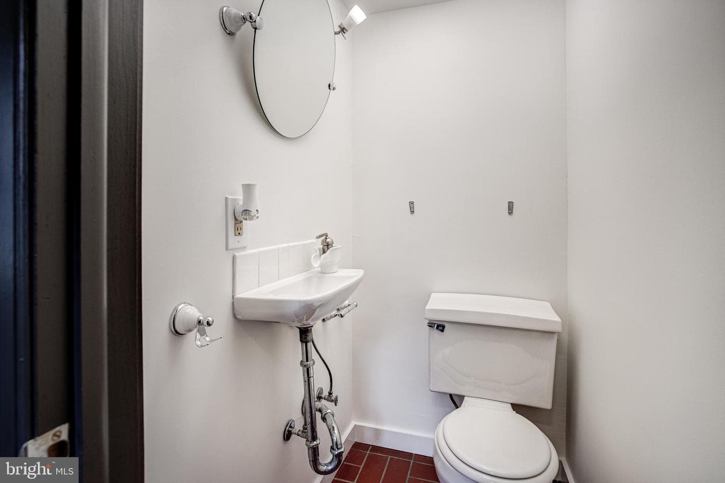 151 W Prospect Avenue photo 13