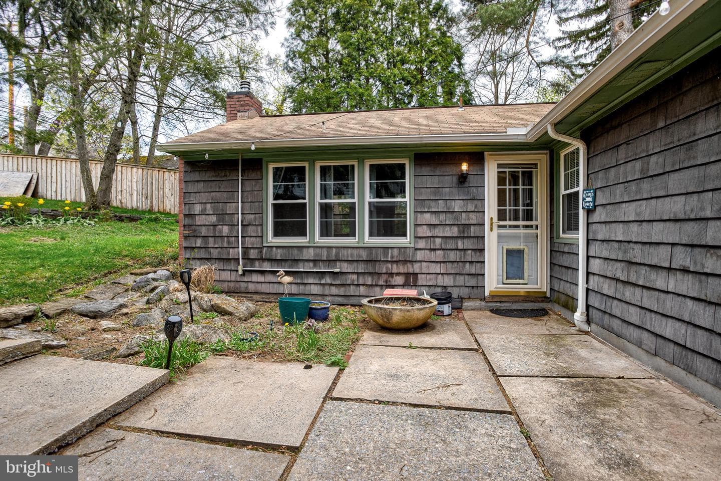151 W Prospect Avenue photo 19