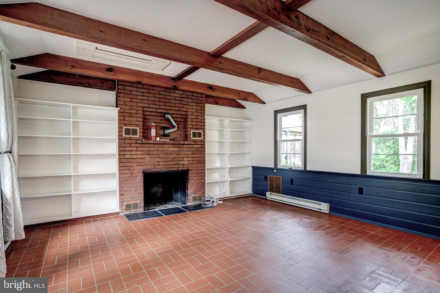 151 W Prospect Avenue photo 5