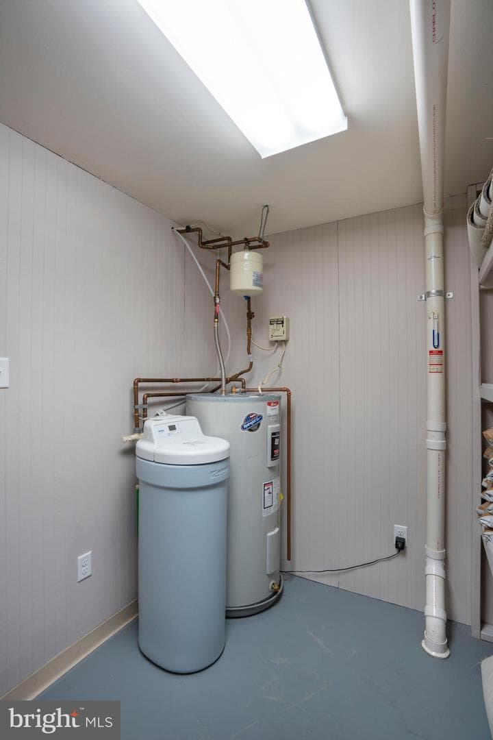 2019 Muncy Road photo 55