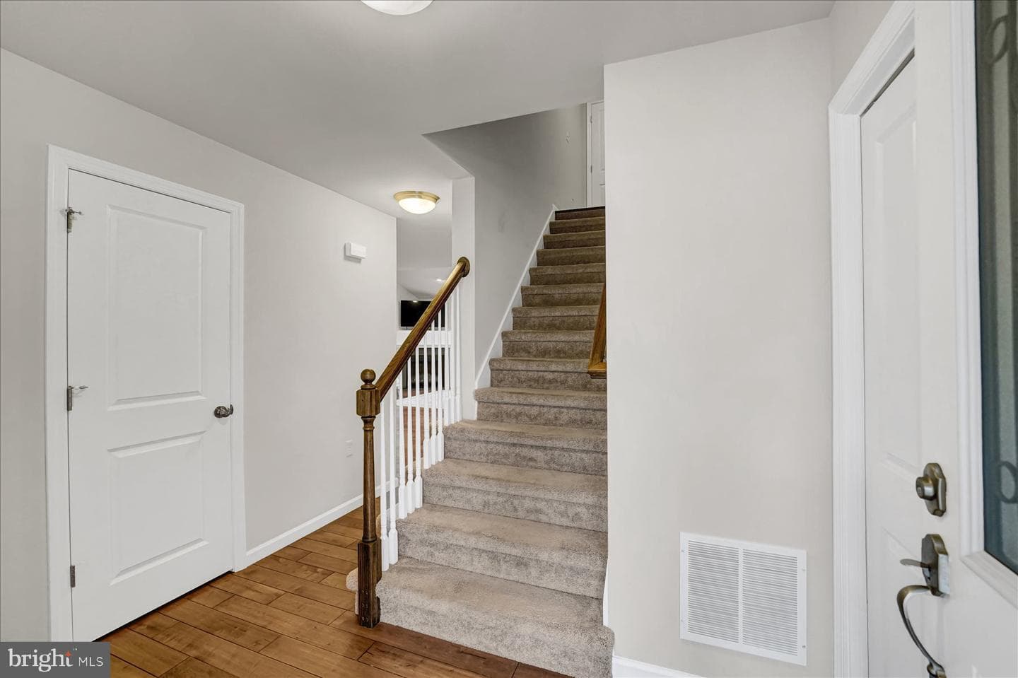183 Rosehill Drive photo 3