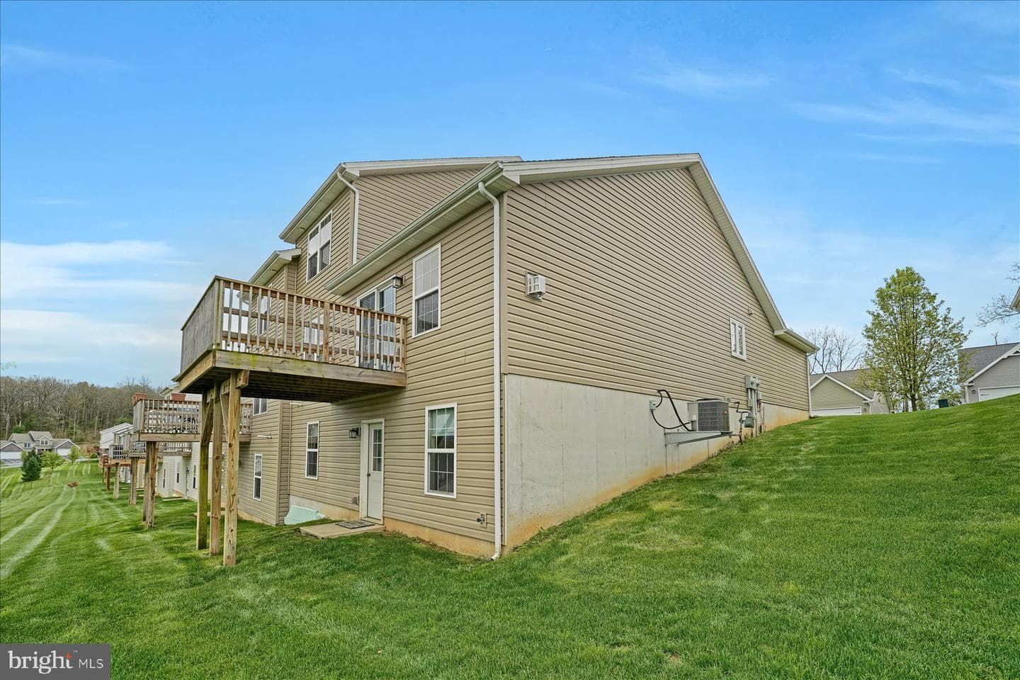 183 Rosehill Drive photo 37