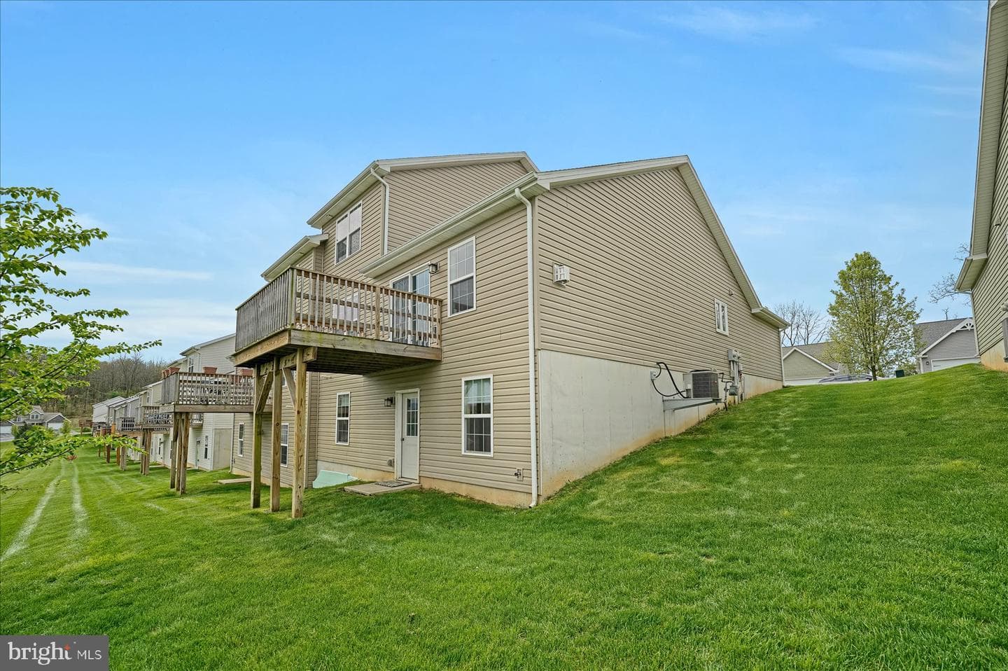 183 Rosehill Drive photo 39
