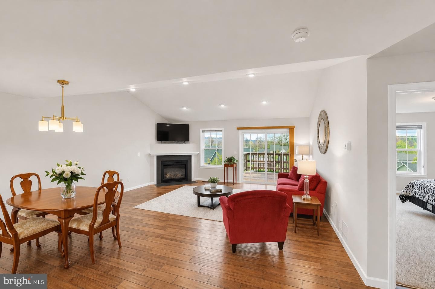 183 Rosehill Drive photo 9