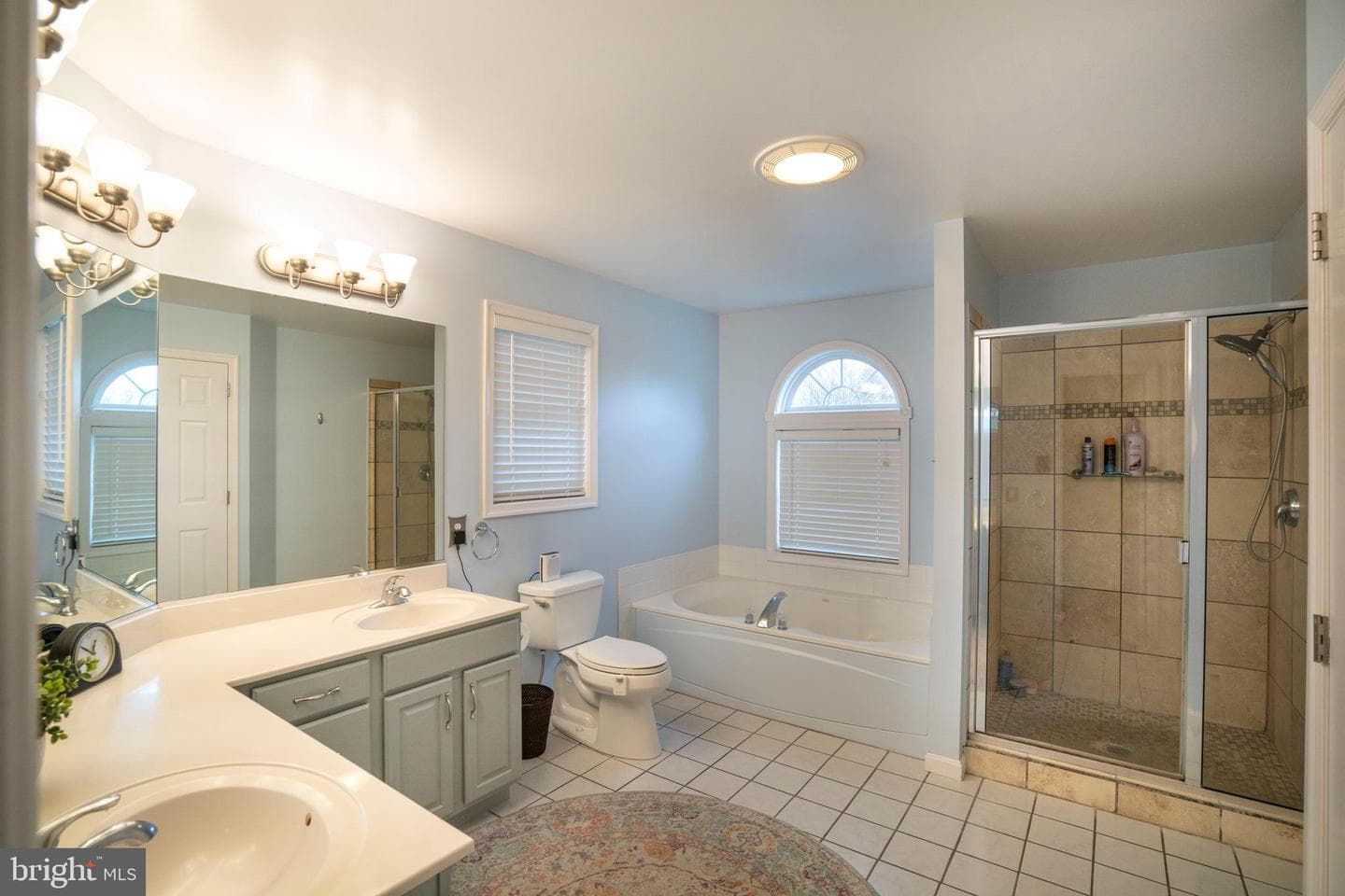 1455 N Foxpointe Drive photo 32