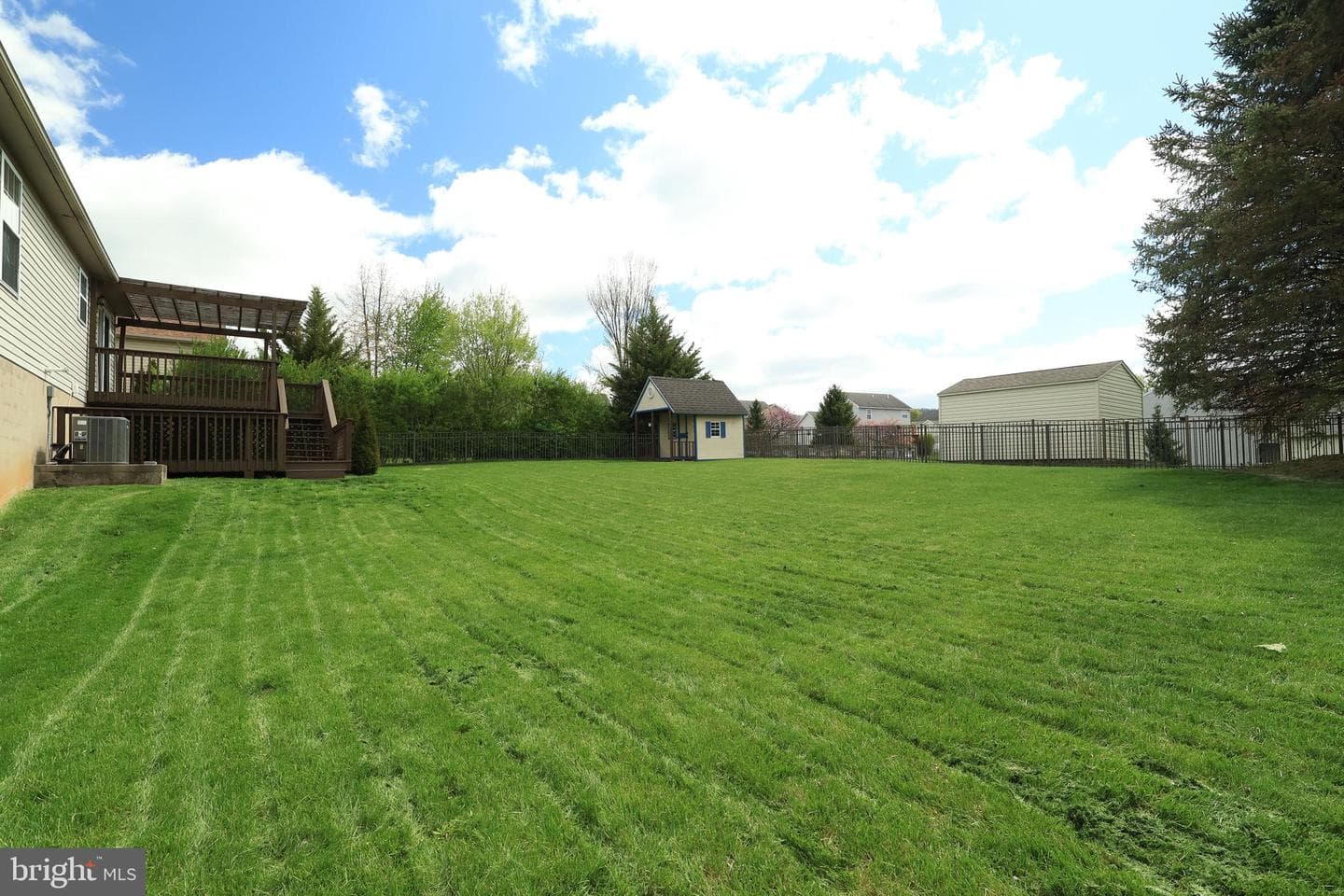 133 Steeplechase Drive photo 37