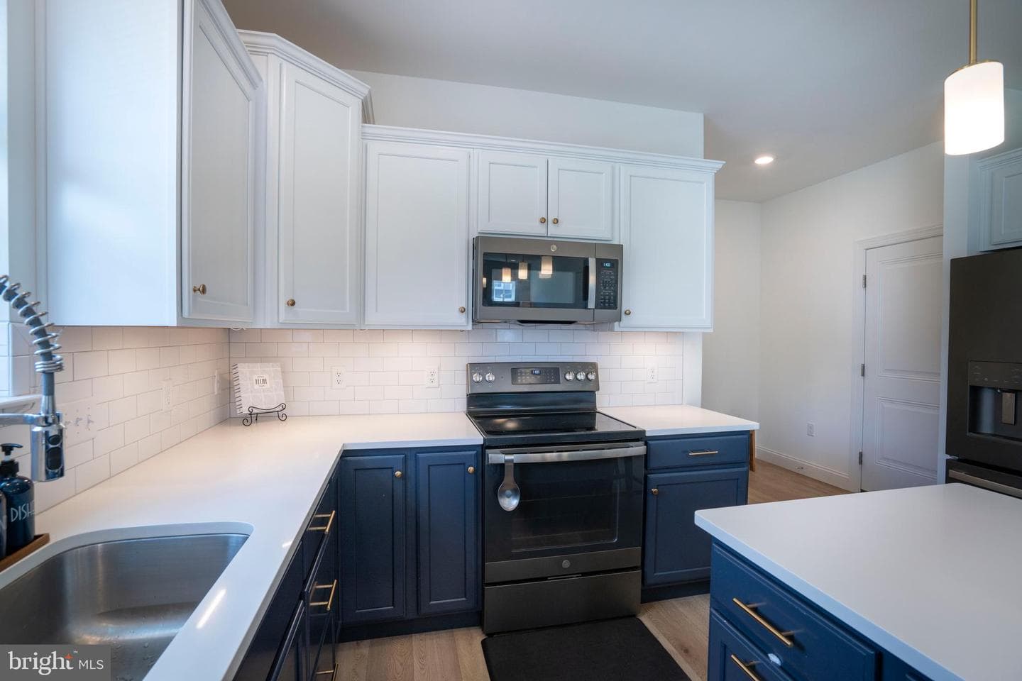 148 Thornwood Lane photo 18