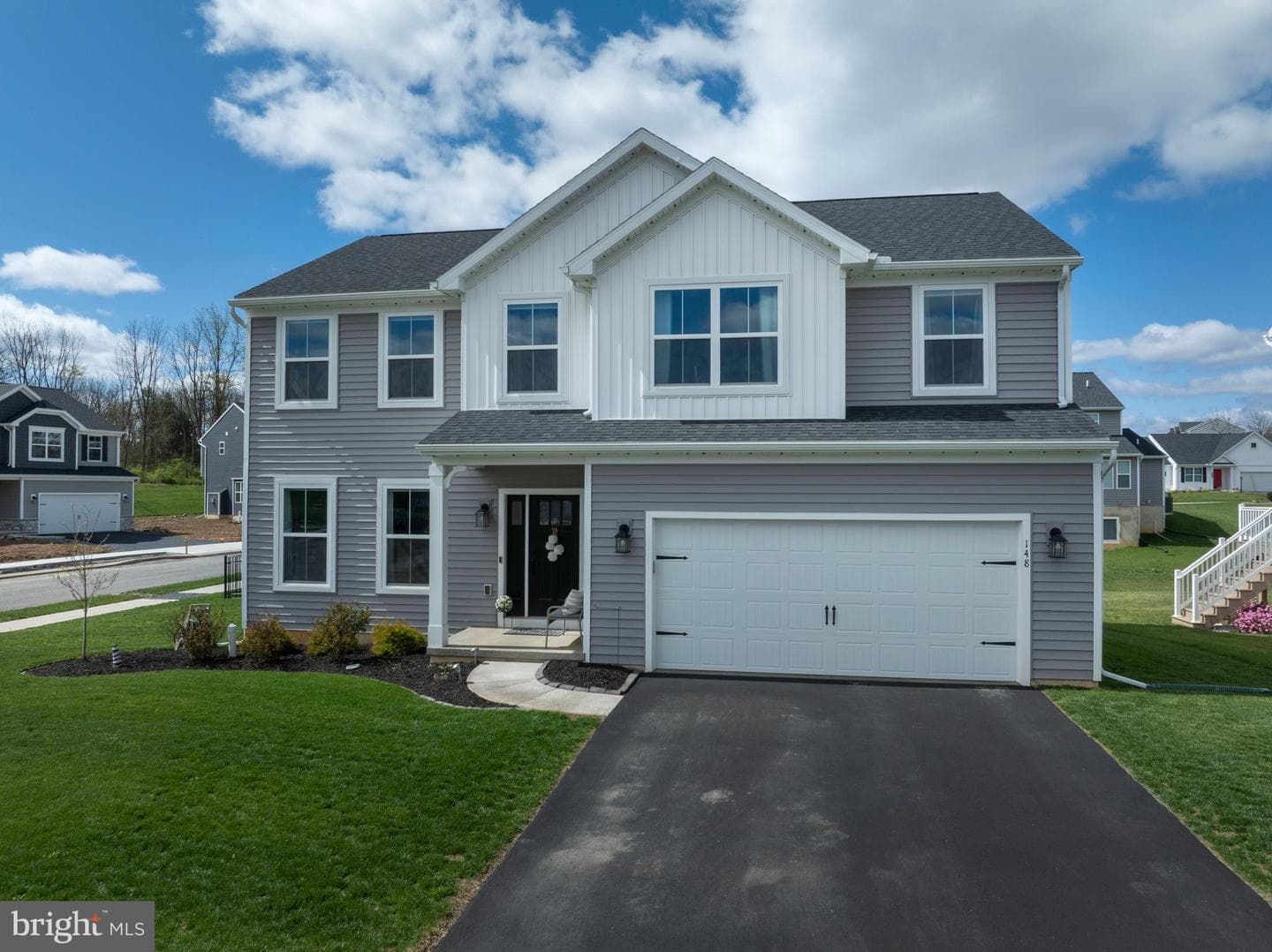 148 Thornwood Lane photo 2