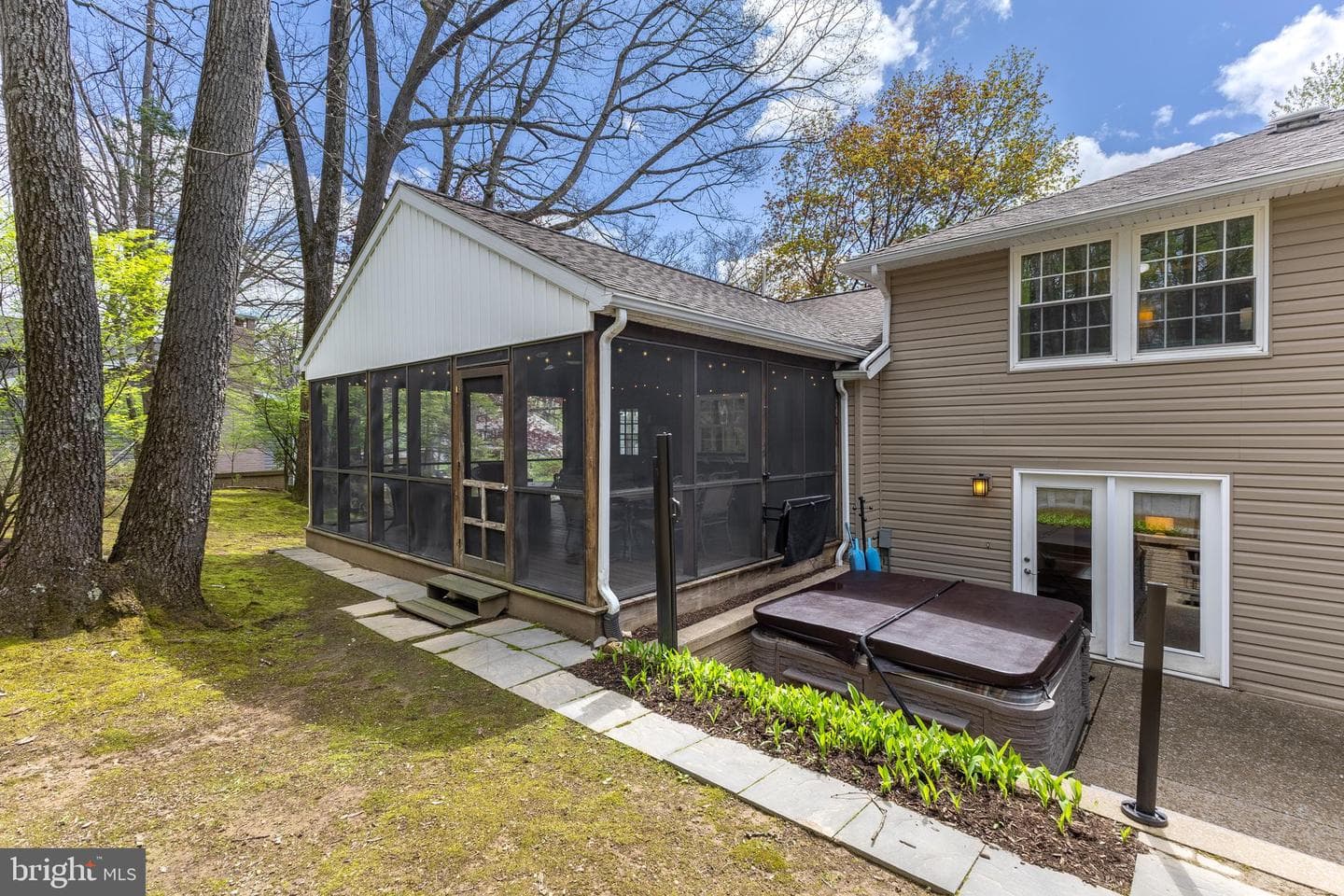 679 Devonshire Drive photo 52