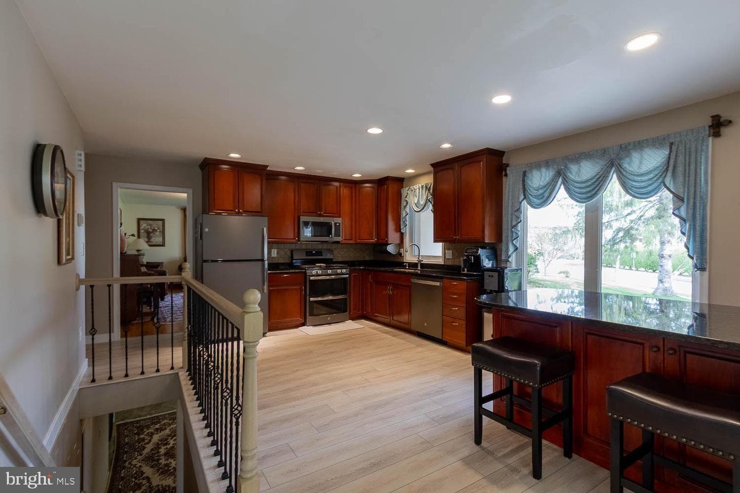 222 Fry Drive photo 14