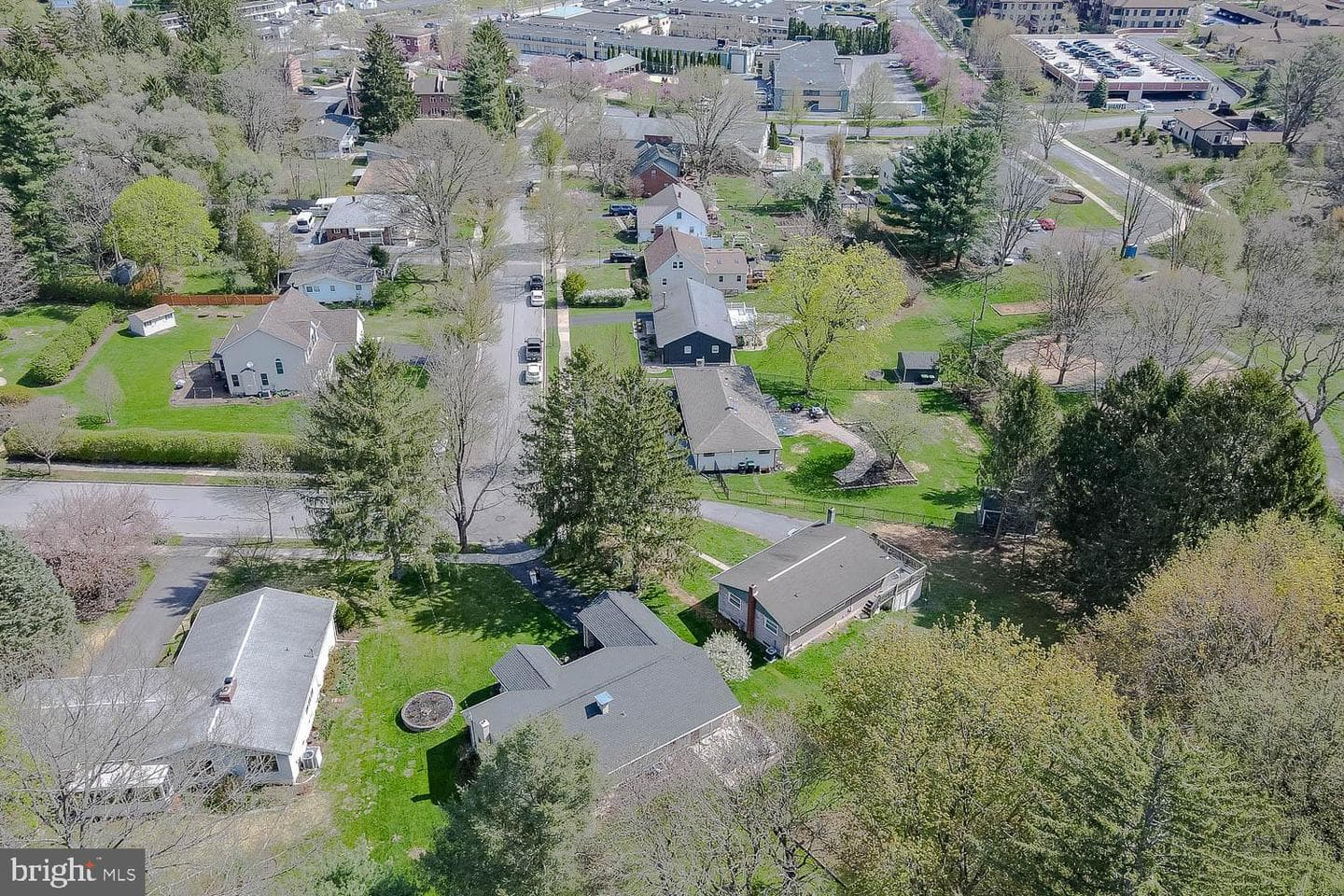 222 Fry Drive photo 5