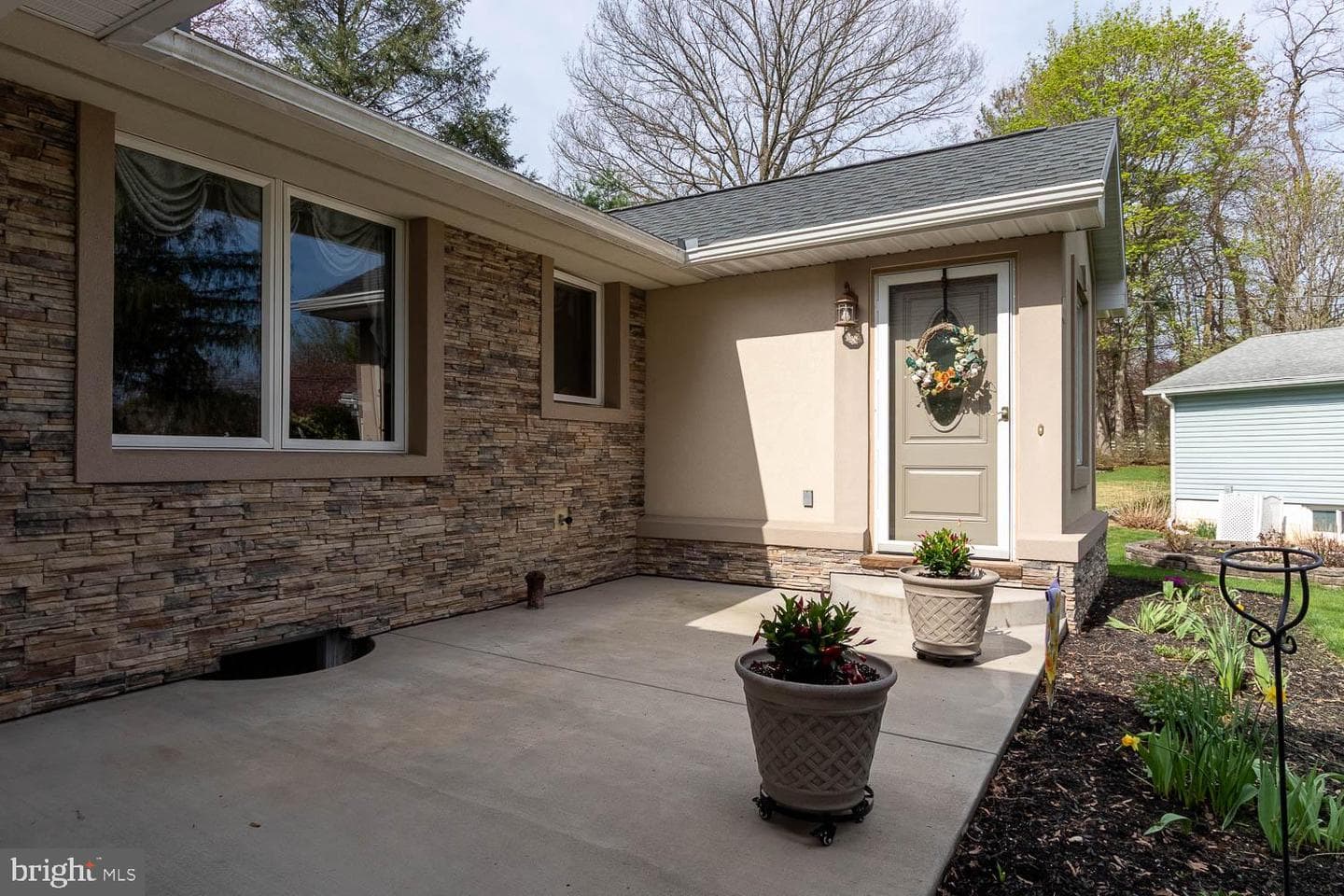 222 Fry Drive photo 7