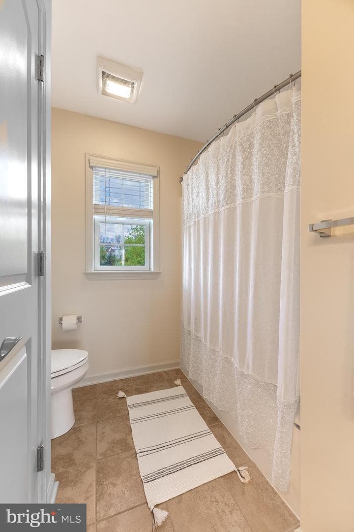120 Meadowsweet Drive photo 40