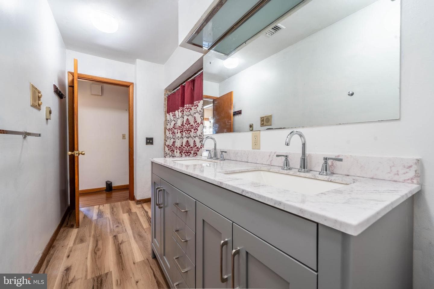 735 Westerly Parkway photo 33