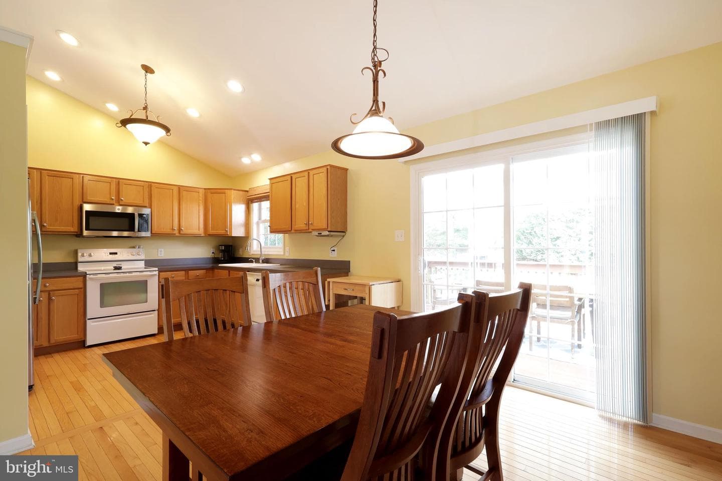 782 Tanager Drive photo 11
