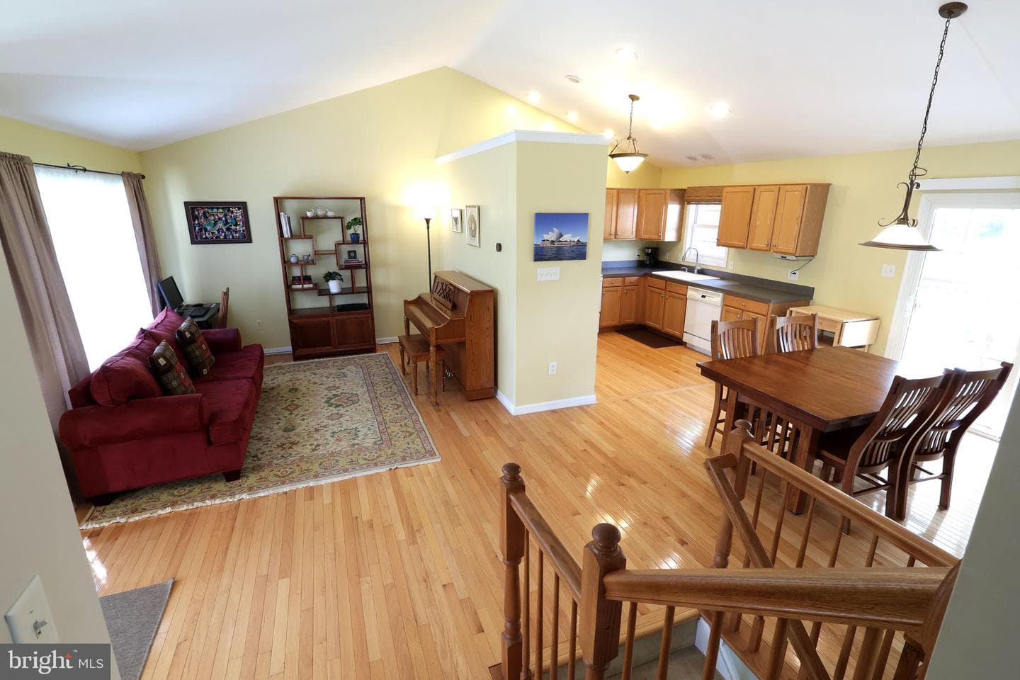 782 Tanager Drive photo 32