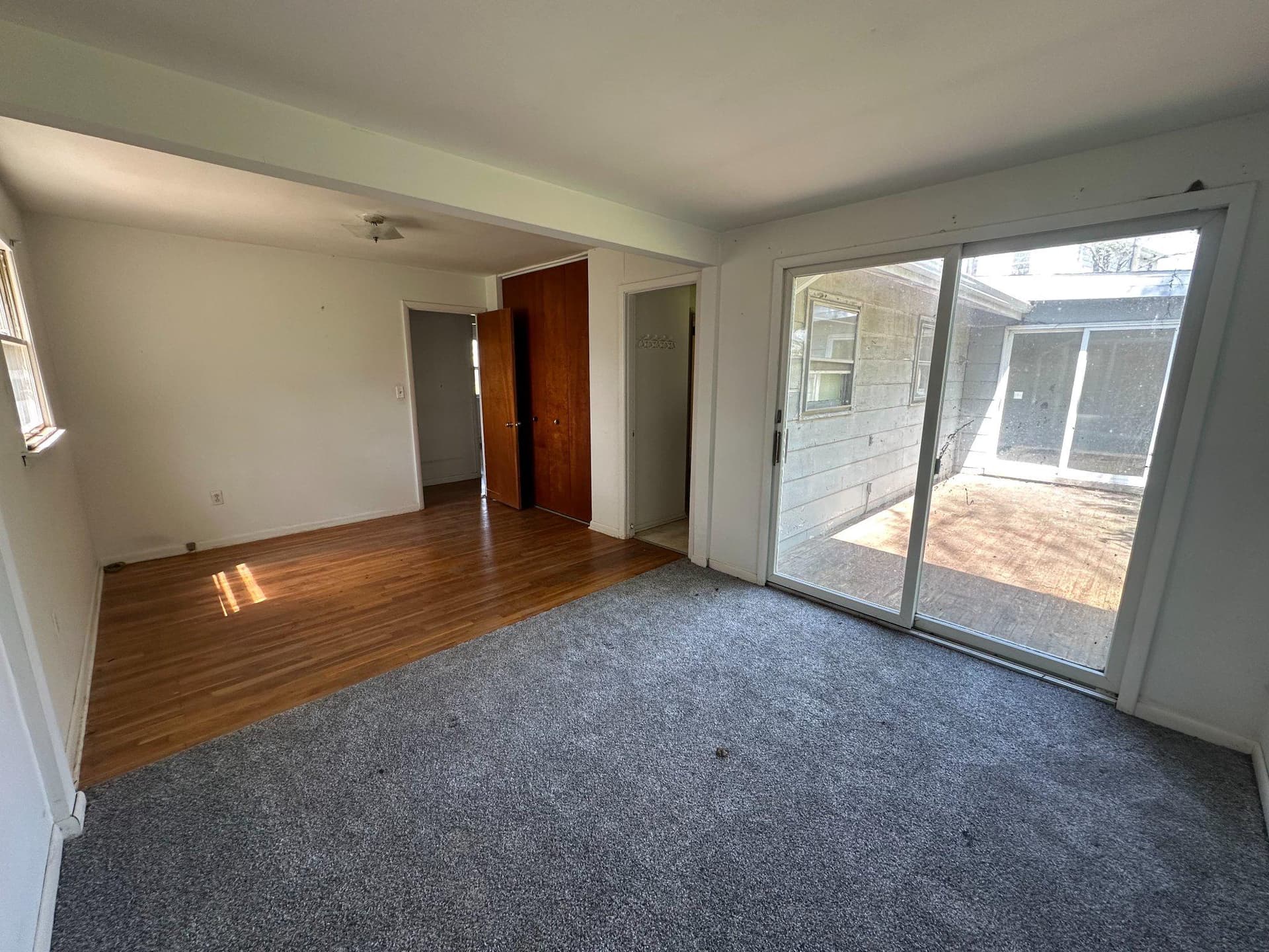 363 Matilda Avenue photo 11