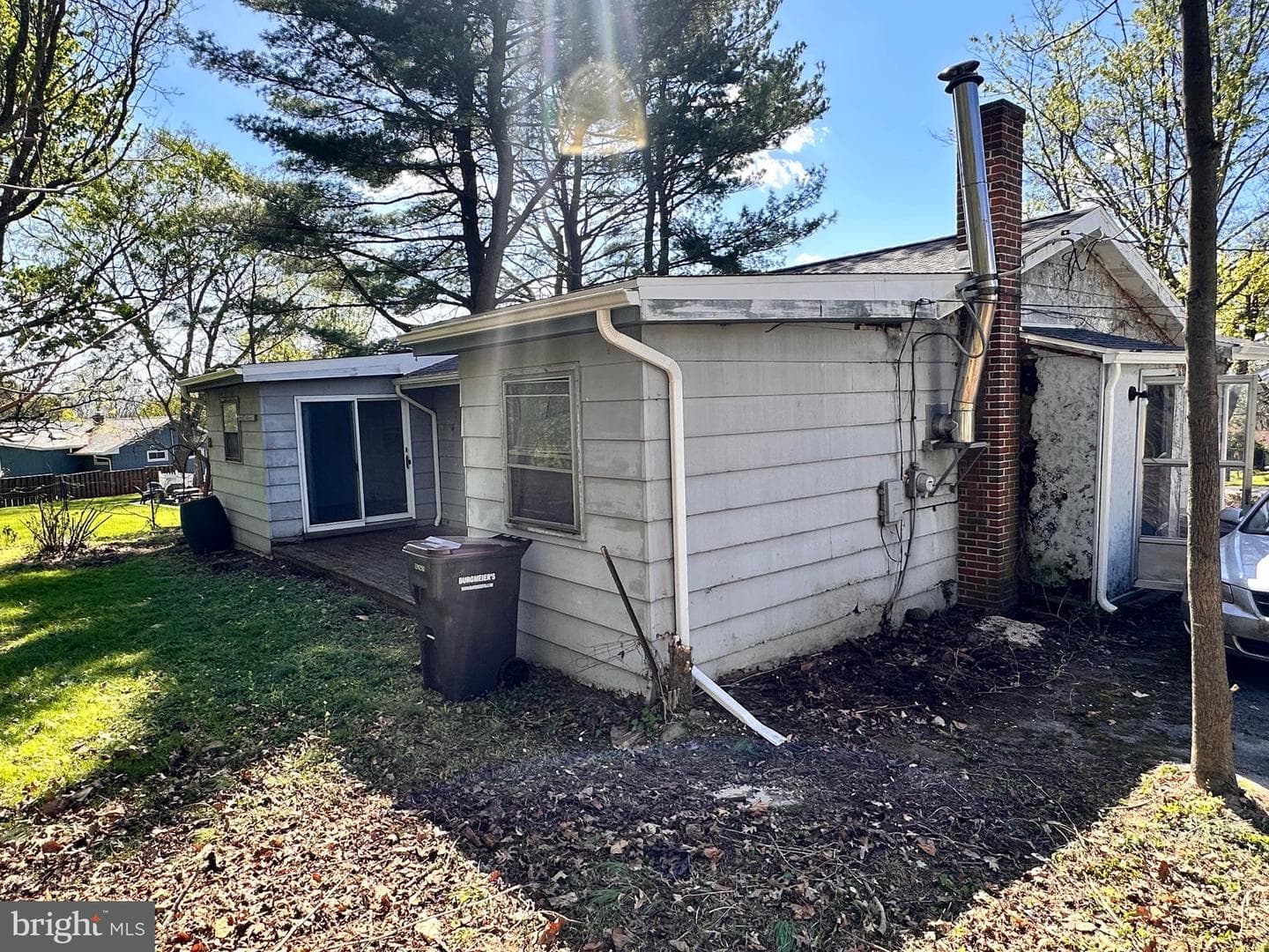 363 Matilda Avenue photo 3
