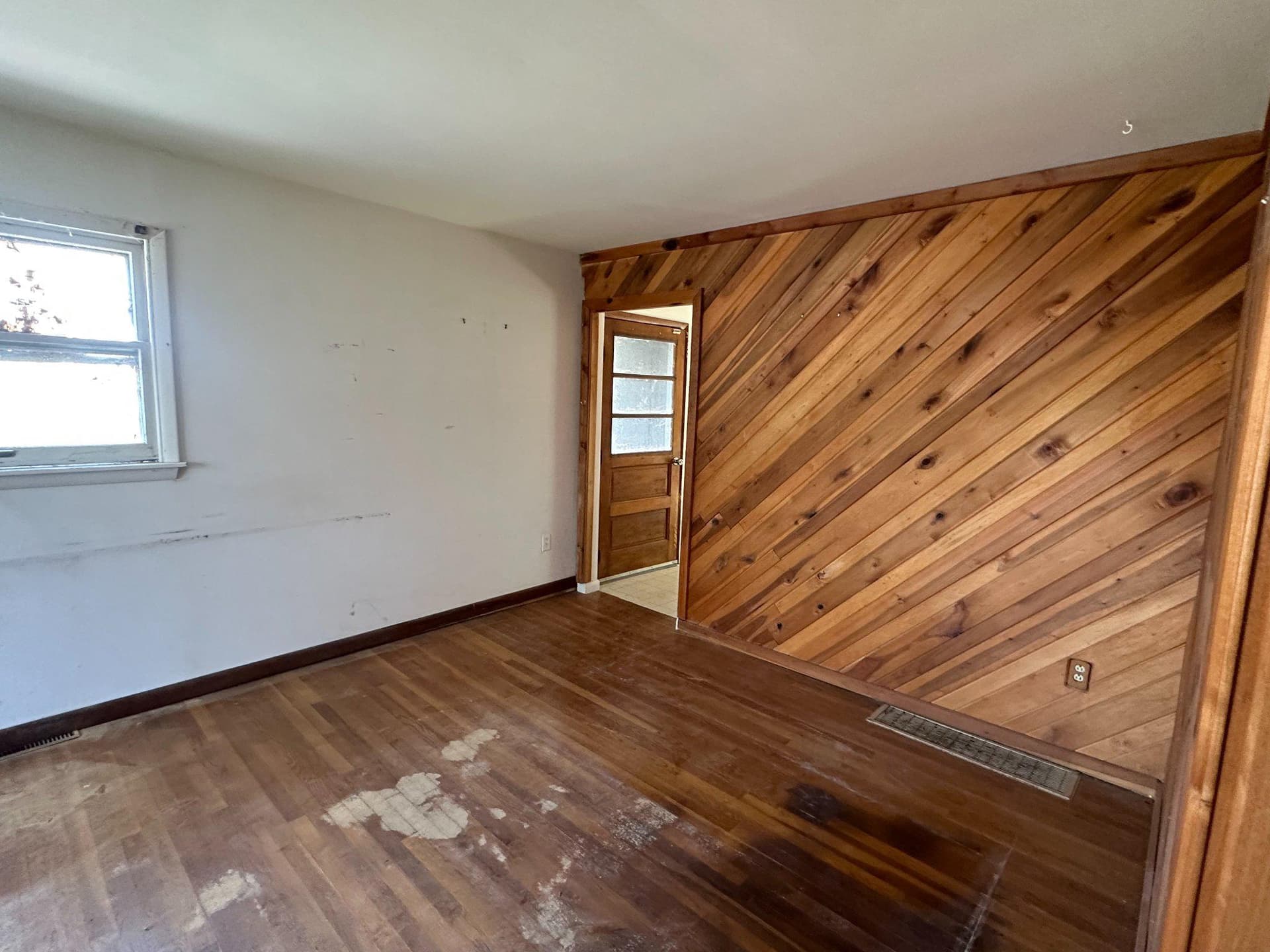 363 Matilda Avenue photo 6